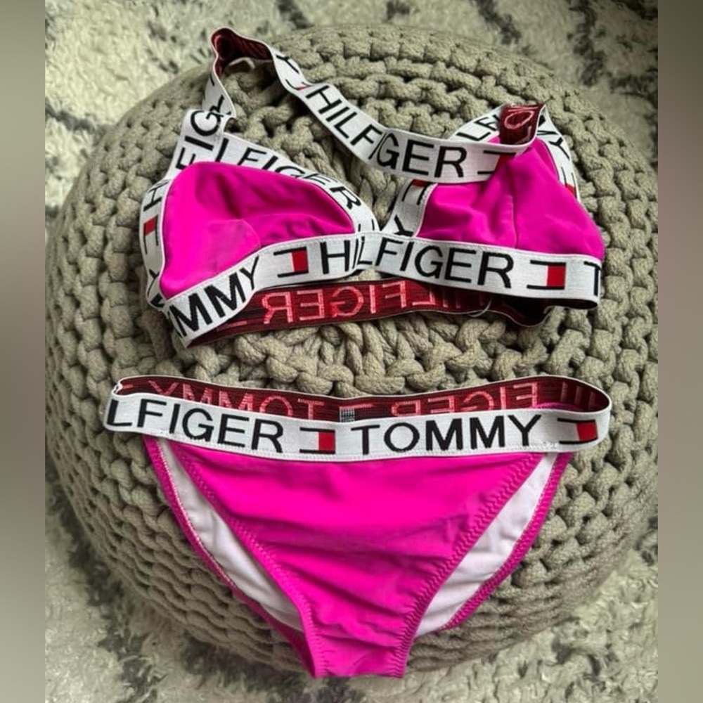 Tommy Hilfiger Bathing Suit Set